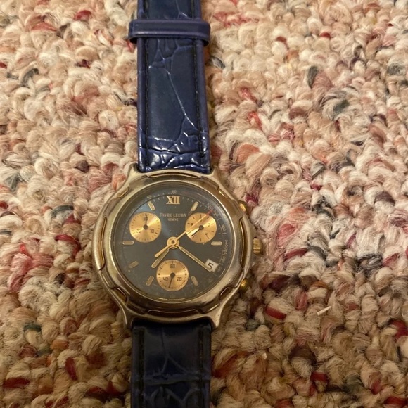 unisex watches - Picture 1 of 3